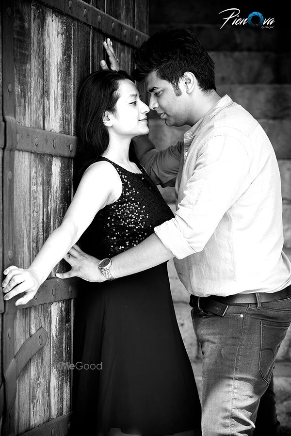 Photo From Pre Wedding Couple Shoot - By Picnova