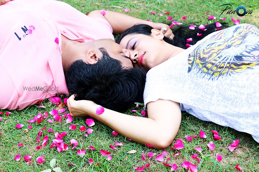 Photo From Pre Wedding Couple Shoot - By Picnova