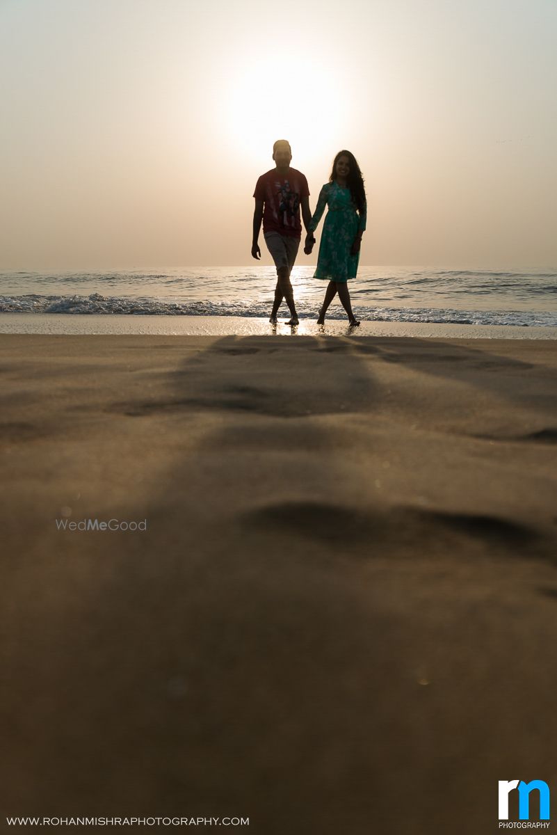 Photo From Nikita + Rishi, A beautiful Pre Wedding Shoot at Pondicherry  - By Rohan Mishra Photography