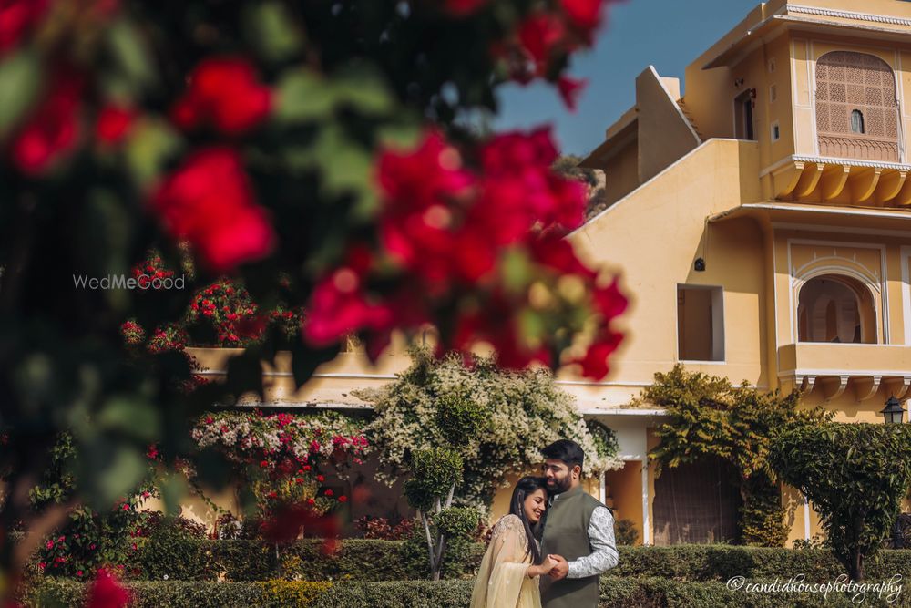 Photo From Pre Wedding Shubham & Neha - By The Candid House