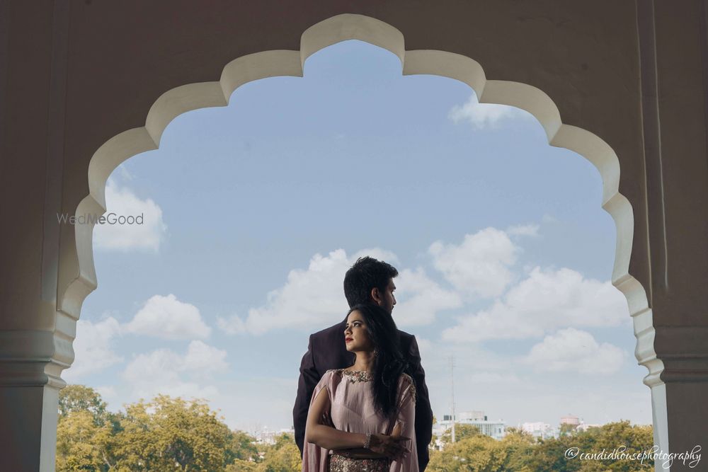 Photo From Pre Wedding of NIkhil & Priyanka - By The Candid House