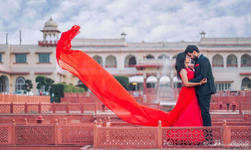 Photo From Pre Wedding of NIkhil & Priyanka - By The Candid House