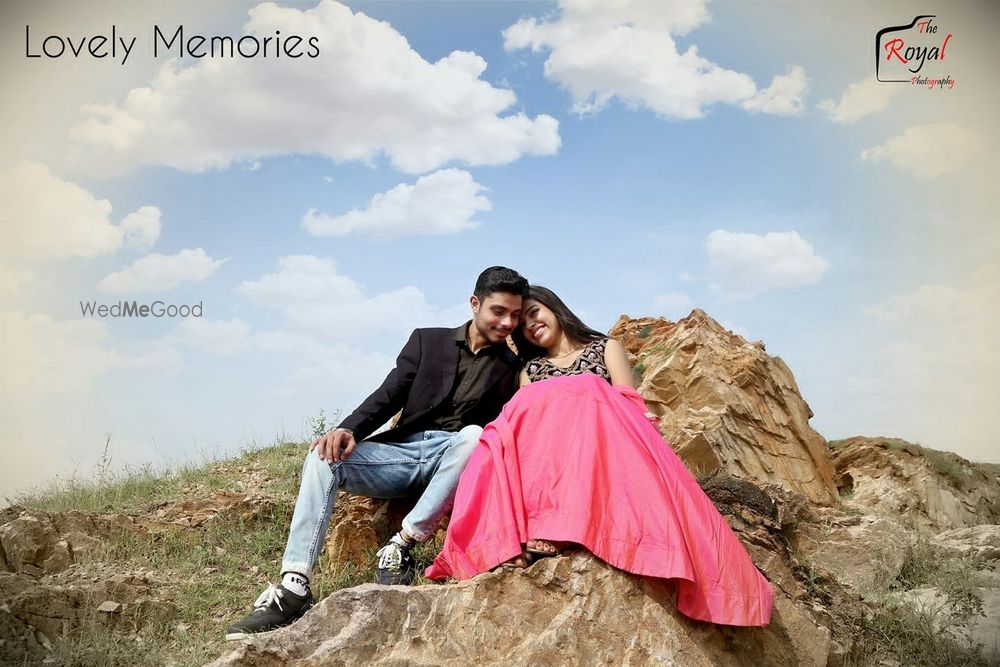 Photo From pre-wedding - By The Royal Photography