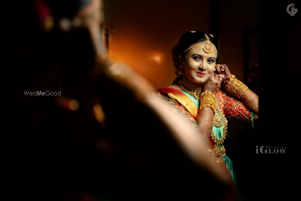 Photo From Bride & Groom Getting Ready Shoot - By iGlow Studioz