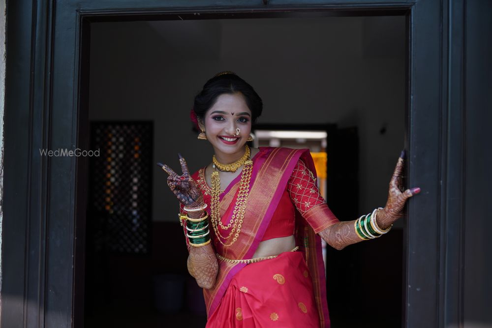 Photo From Snehal Wedding 4 Makeovers Maharashtrian Wedding - By Makeupartistic