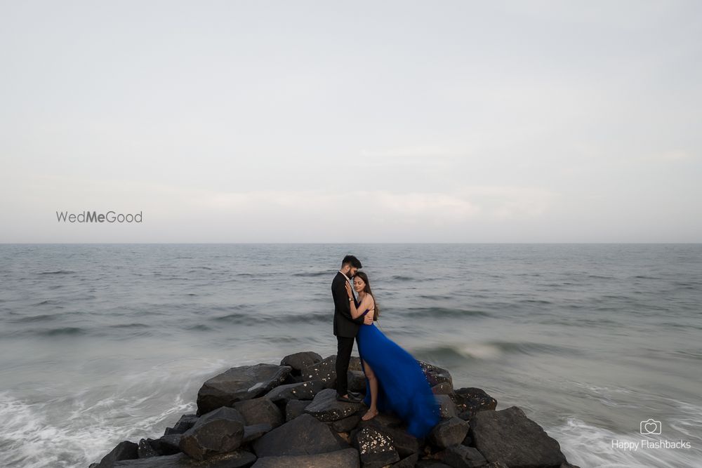 Photo From Playful & Romantic Beach Pre-Wedding || Ayushi & Aayush - By Happy Flashbacks