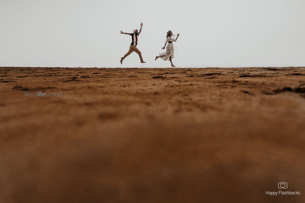 Photo From Playful & Romantic Beach Pre-Wedding || Ayushi & Aayush - By Happy Flashbacks