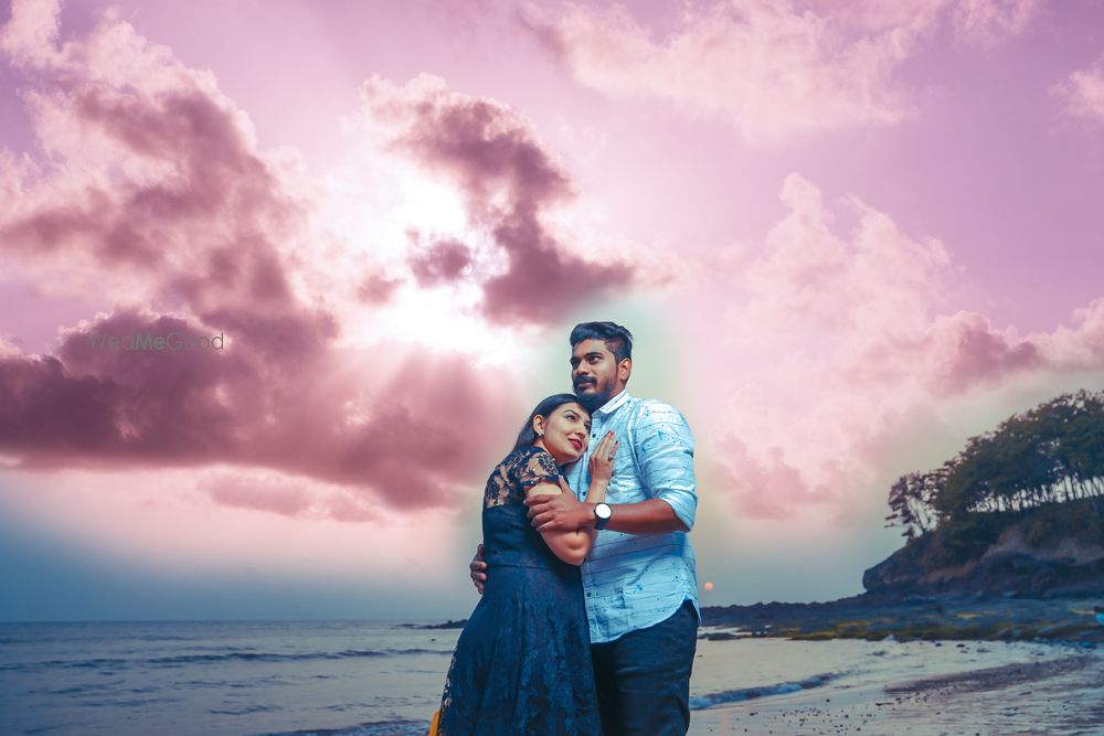 Photo From Shreyas & Babita - Pre-wedding - By Kaustubh Dere Photography