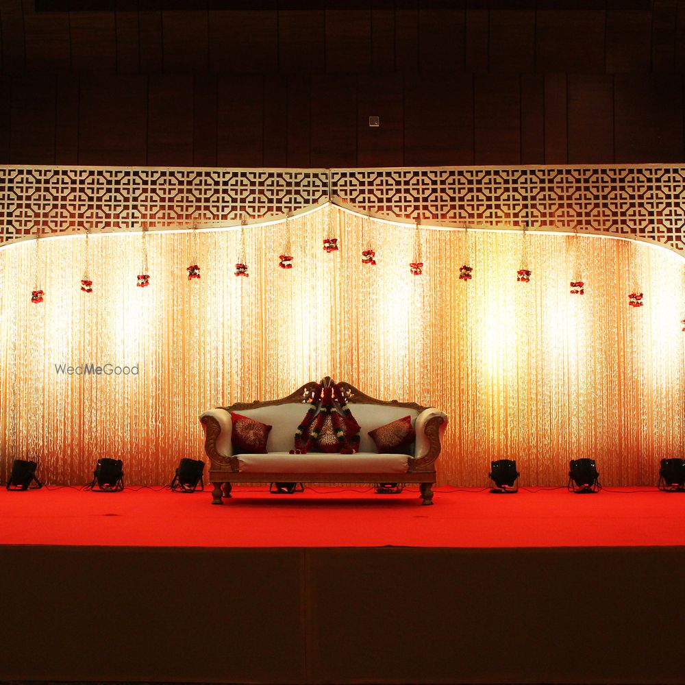 Photo From traditional wedding decor - By Riveting Weddings and Events