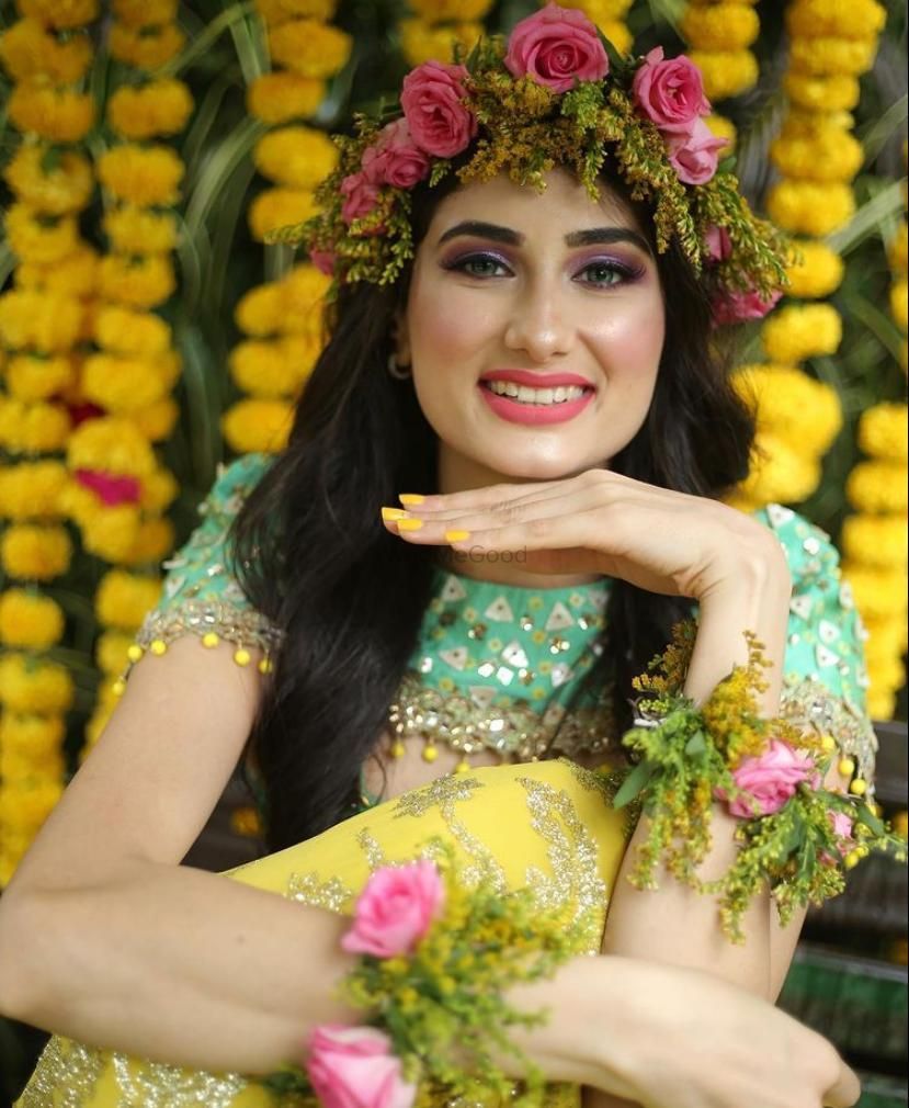 Photo From Mehendi & Sangeet Brides - By Kaavya n Makeoverss