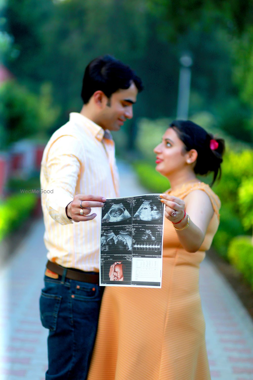 Photo From Pre Maternity Shoot - By Alok Pictures