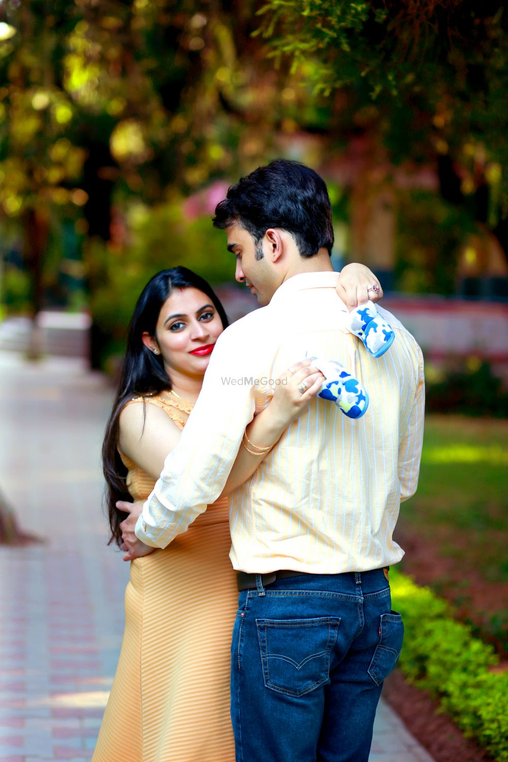 Photo From Pre Maternity Shoot - By Alok Pictures