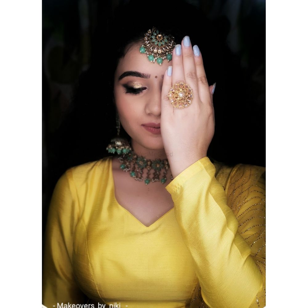 Photo From Haldi bride - By Makeovers by Niki