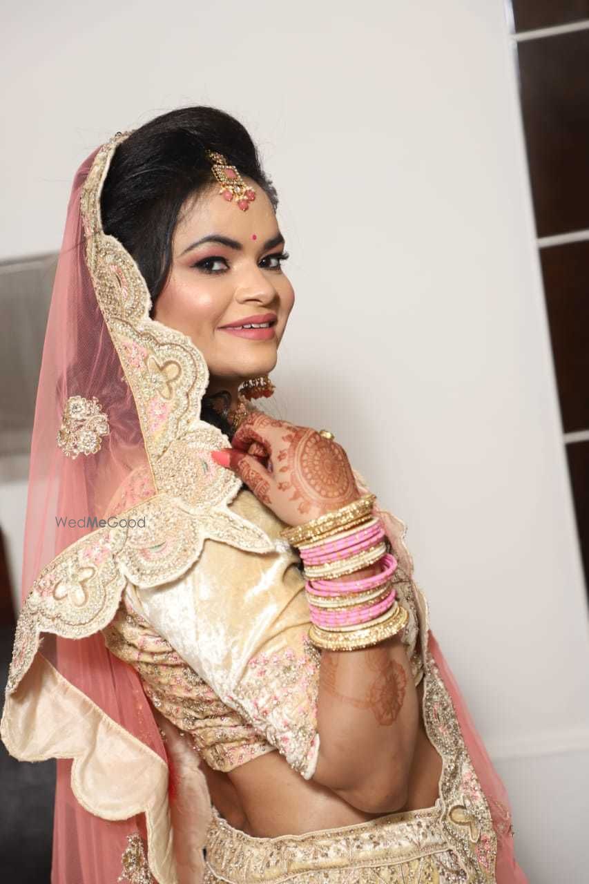 Photo From Ashuti Engagement Bride - By Anubha Choudhary Makeup