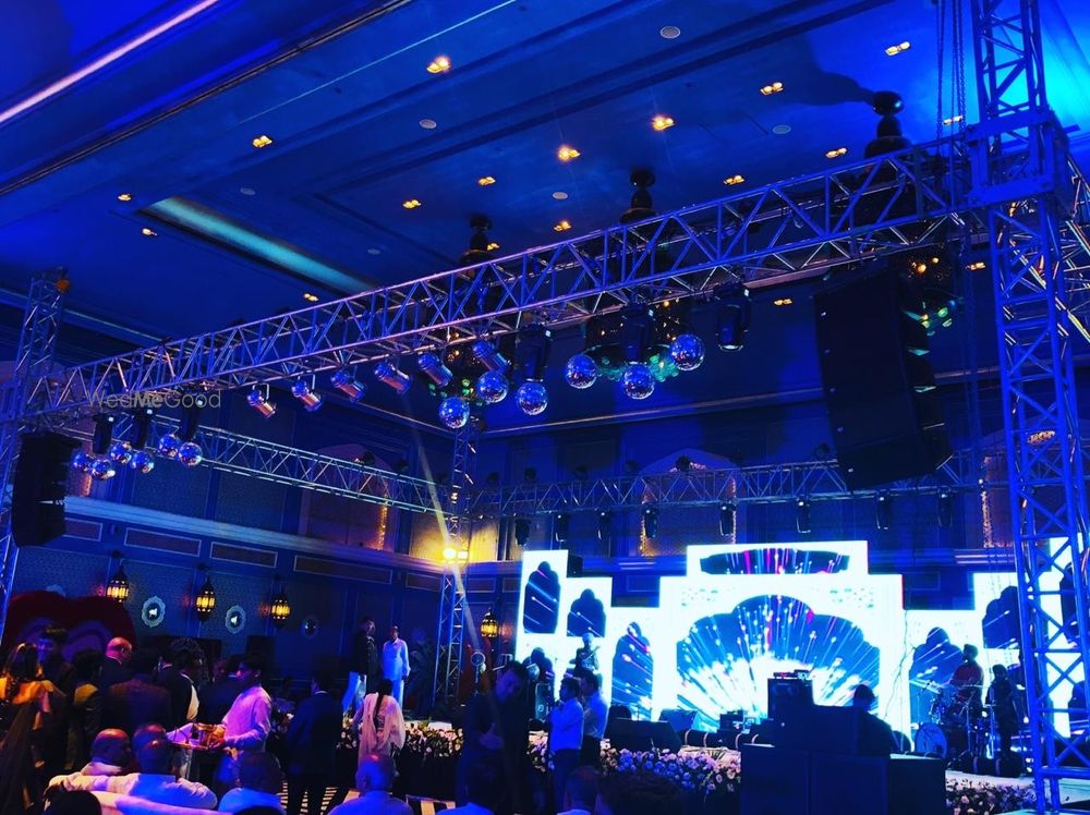 Photo From Black & White (Sangeet) - By The Diaries 