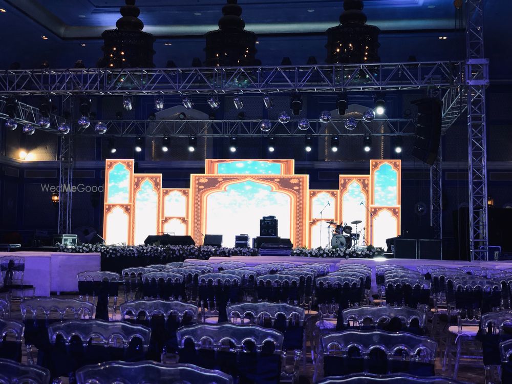 Photo From Black & White (Sangeet) - By The Diaries 