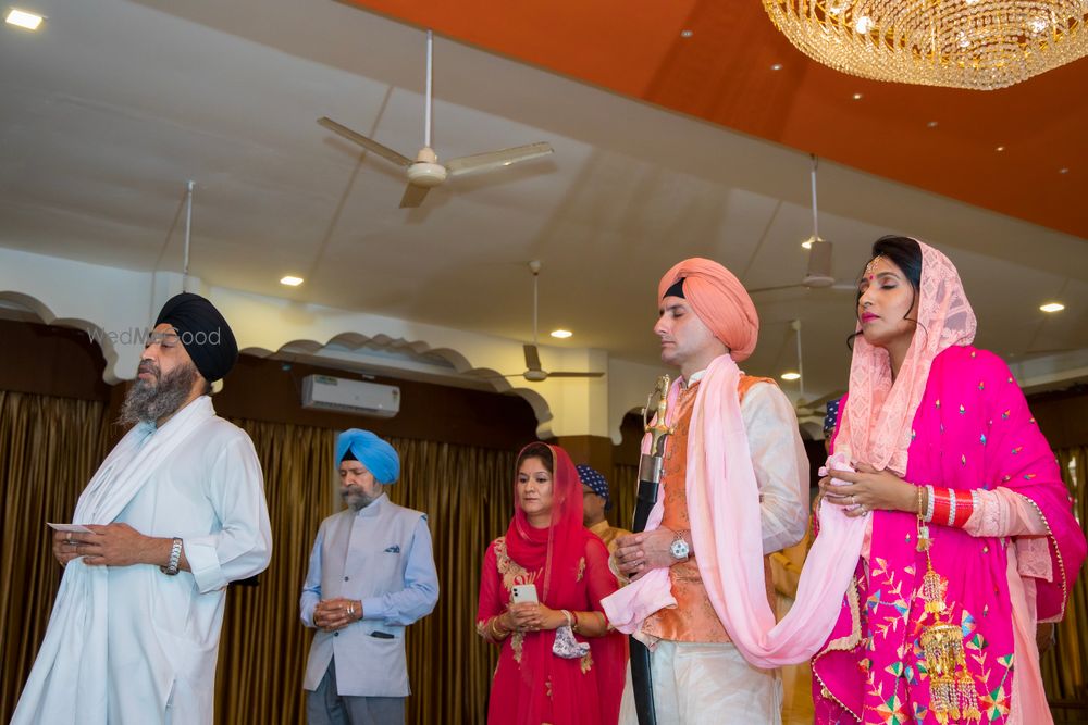 Photo From Moushumi and Harmanjit - By ElisaK Photography