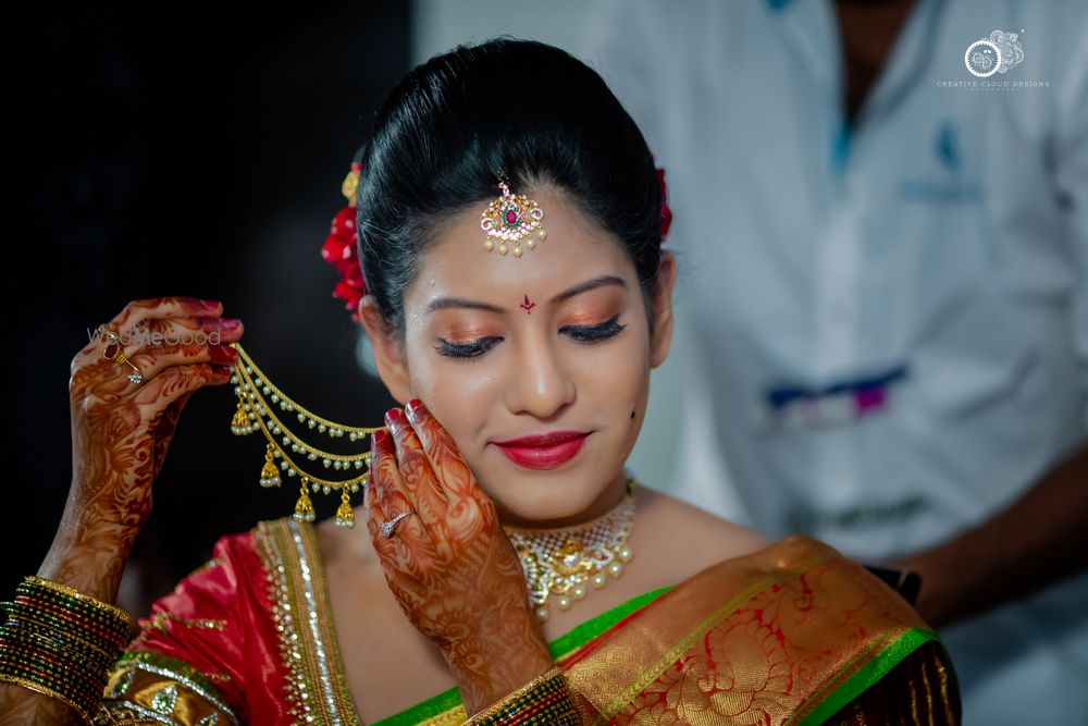 Photo From Bridal Makeup Shots - By Creative Cloud Designs