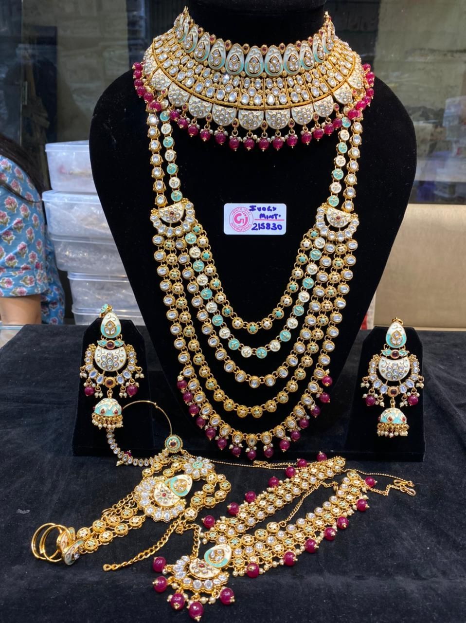 Photo From Designer bridal jewellery - By Guru Gi Jewellery House