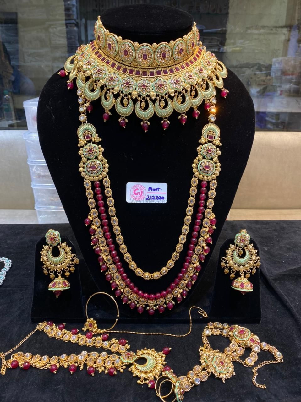 Photo From Designer bridal jewellery - By Guru Gi Jewellery House