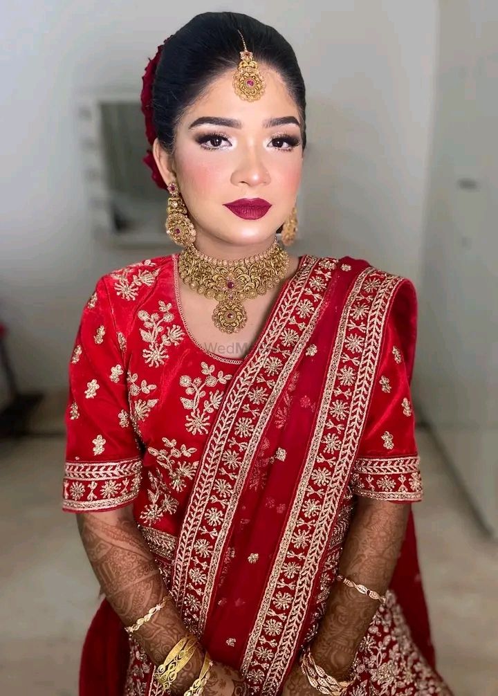 Photo From Sabyasachi Bride - By Uroosha Makeover