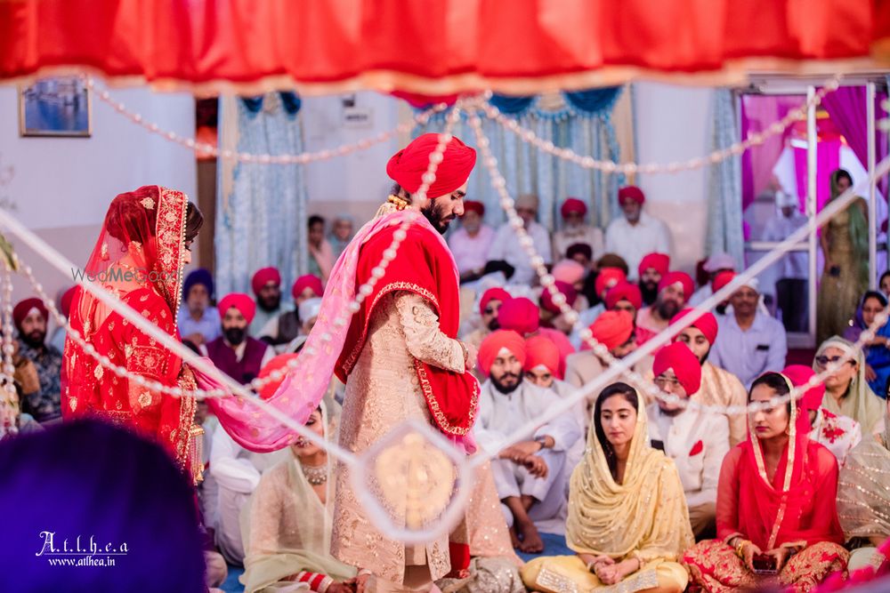 Photo From Gurudwara wedding - By Atlhea Wedding Portraits And Films