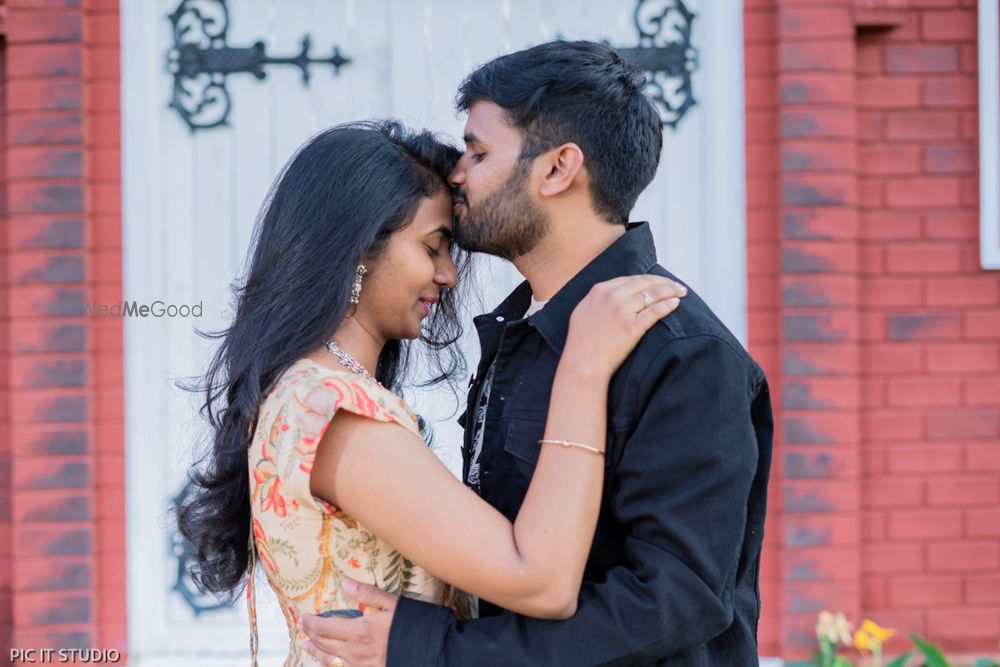 Photo From Sasikanth Couple Pre Wedding Photoshoot - By Pic IT Studio