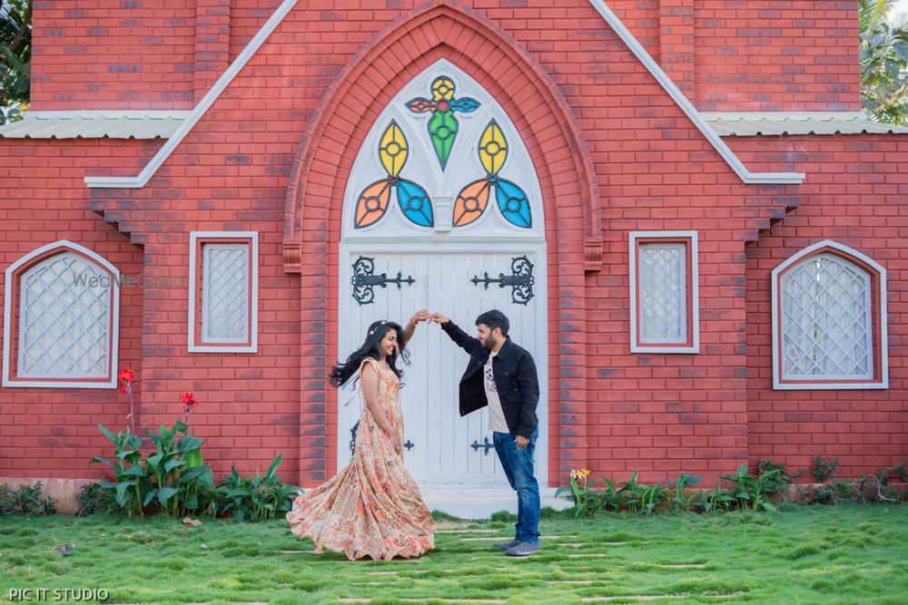 Photo From Sasikanth Couple Pre Wedding Photoshoot - By Pic IT Studio