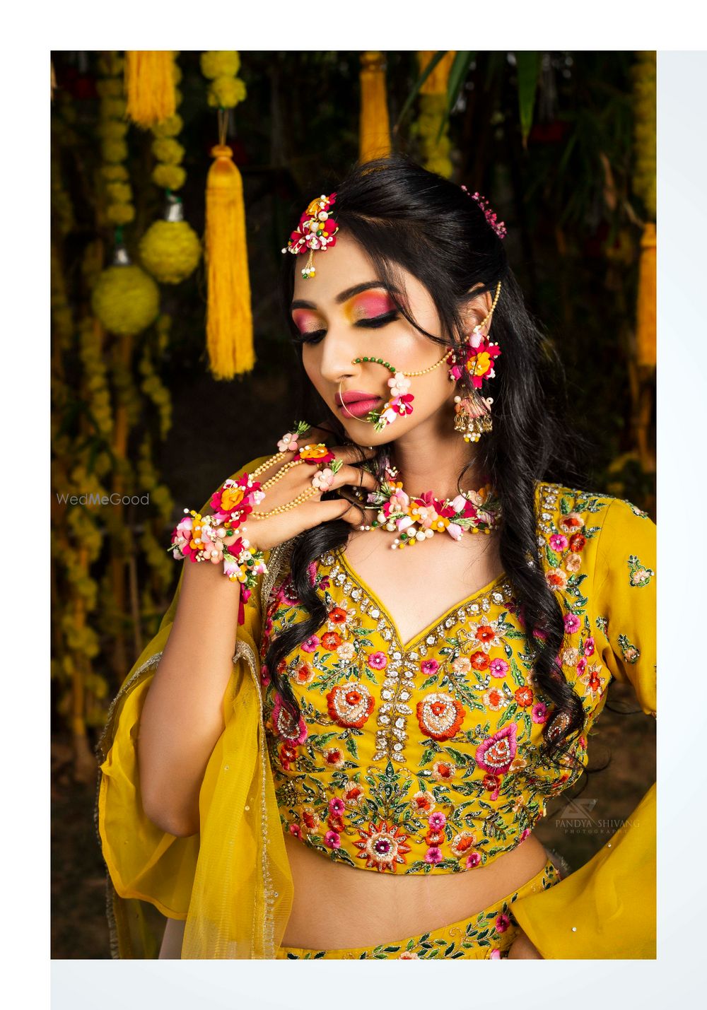 Photo From Haldi/Mehendi Bride - By Hashtag Makeovers (Priyanka Gunani)