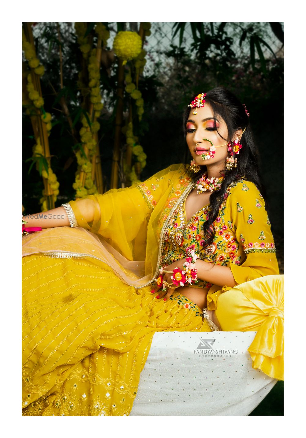 Photo From Haldi/Mehendi Bride - By Hashtag Makeovers (Priyanka Gunani)