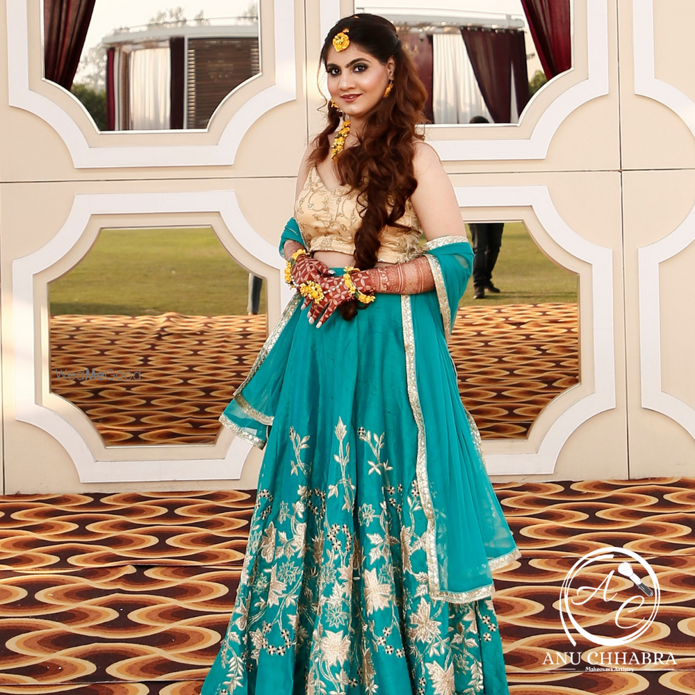 Photo From Mehndi & Engagement - By Anu Chhabra Makeovers Artistry