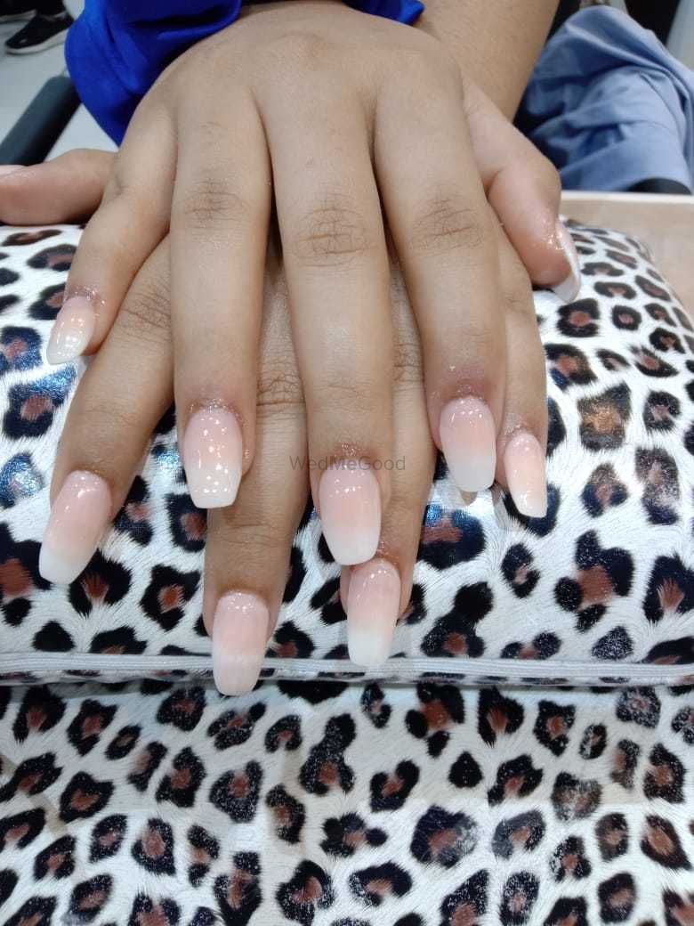 Photo From Nail Extensions - By VLCC Salon, Bhelupur