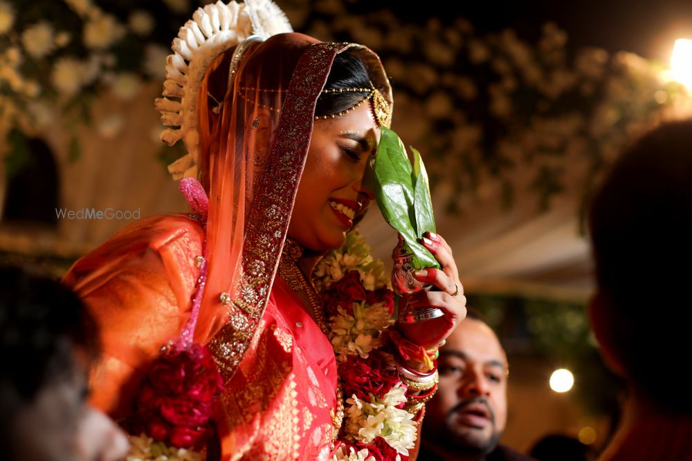 Photo From Bengali Wedding : Niloy & Anna - By Julians photography