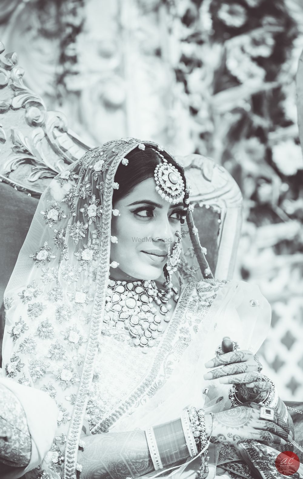 Photo of black white bridal portrait