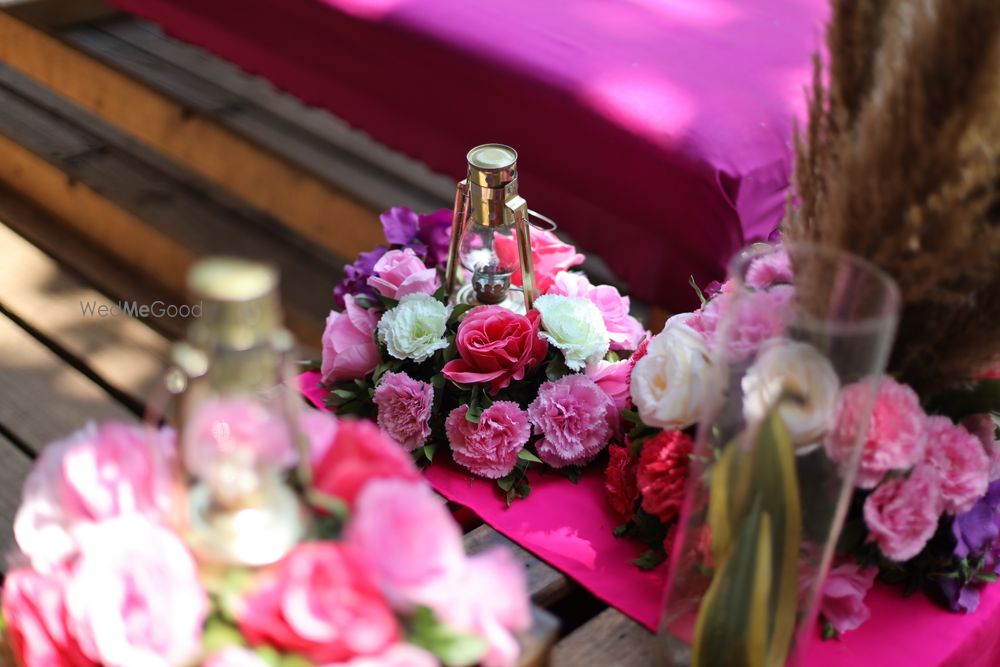 Photo From A mehendi ceremony in the woods overlooking the Hills! - By The Petite Project