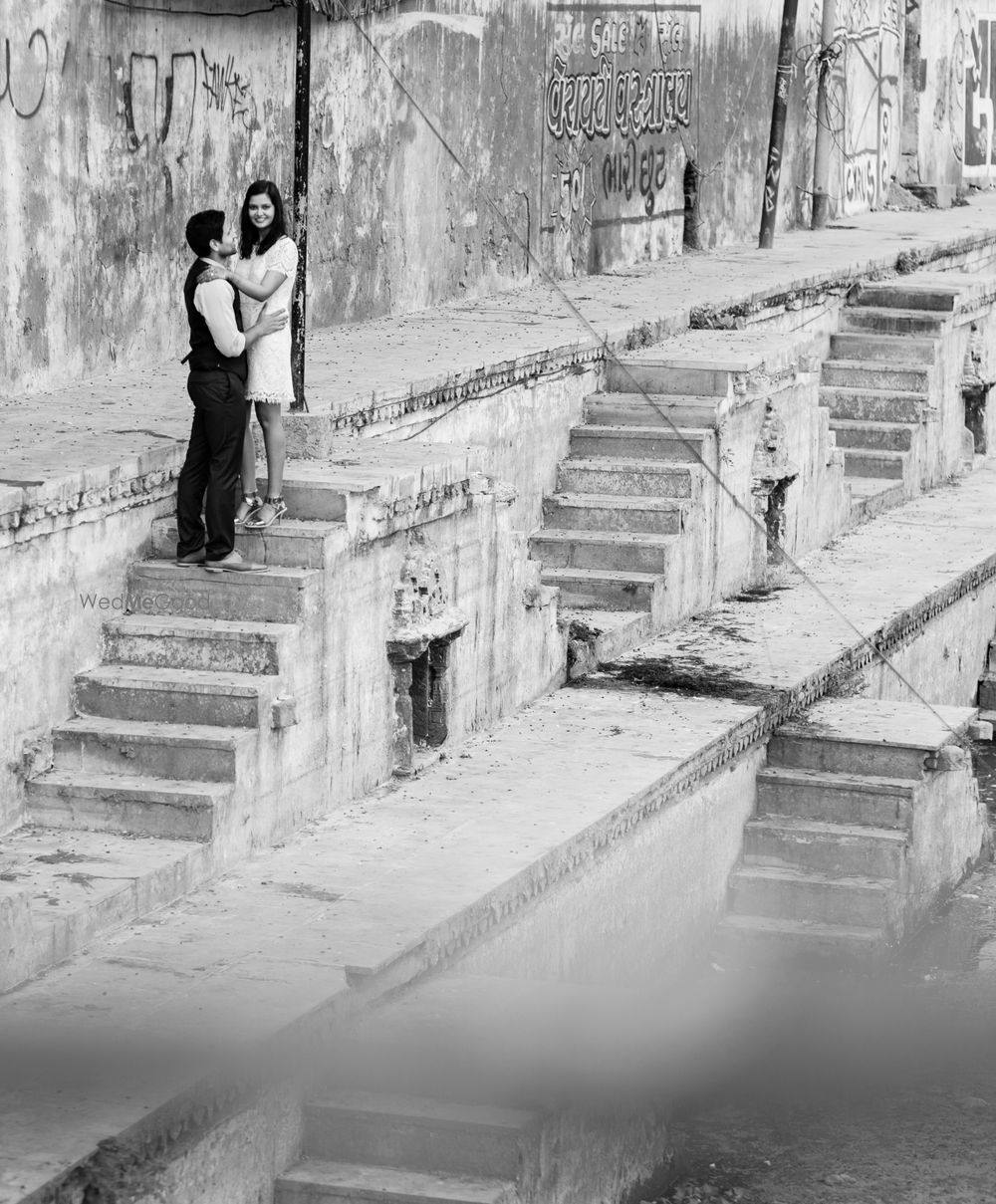 Photo From Vaishali & Rukshan Pre-wedding Shoot - By Sharik Verma Photography