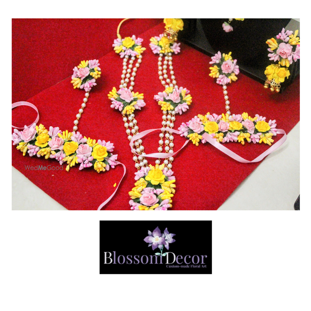 Photo From Artificial Flower Jewellery - By Blossom Decor