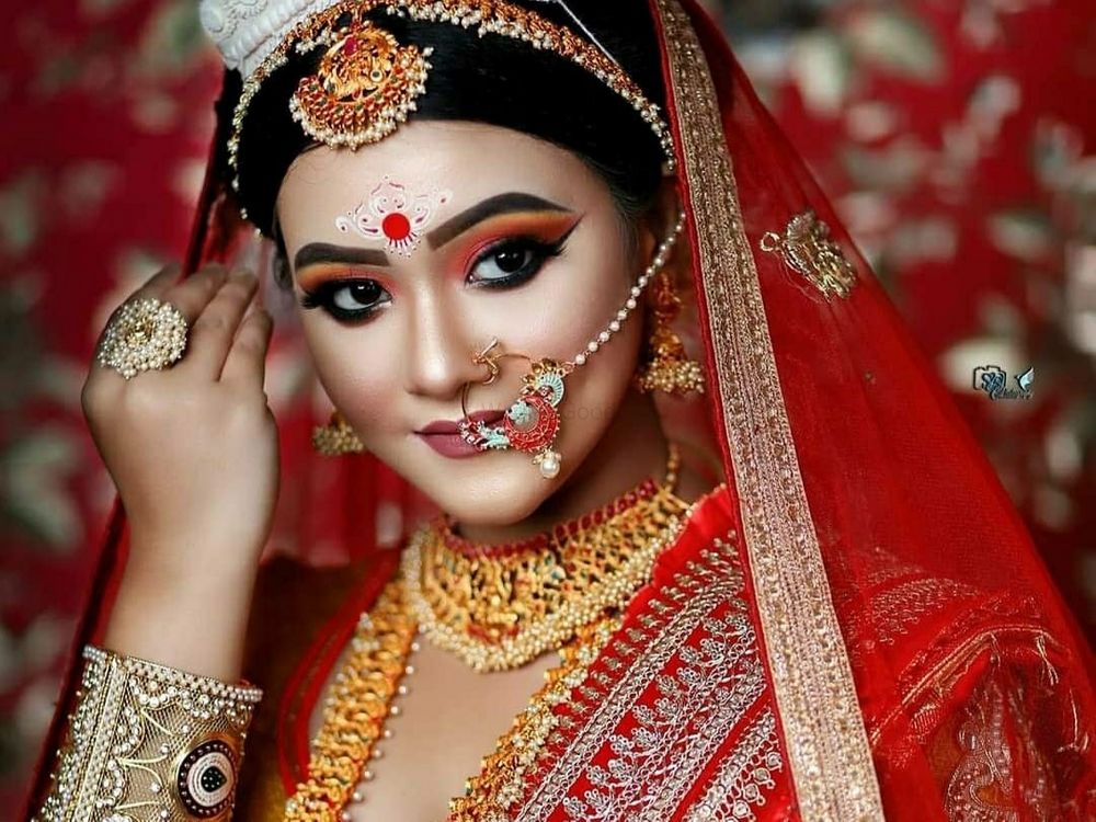 Photo From Bridal looks - By Makeup Artist Riya Ghosh