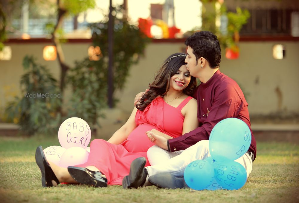 Photo From maternity photo shoot  pankaj & jiya - By A One Photography