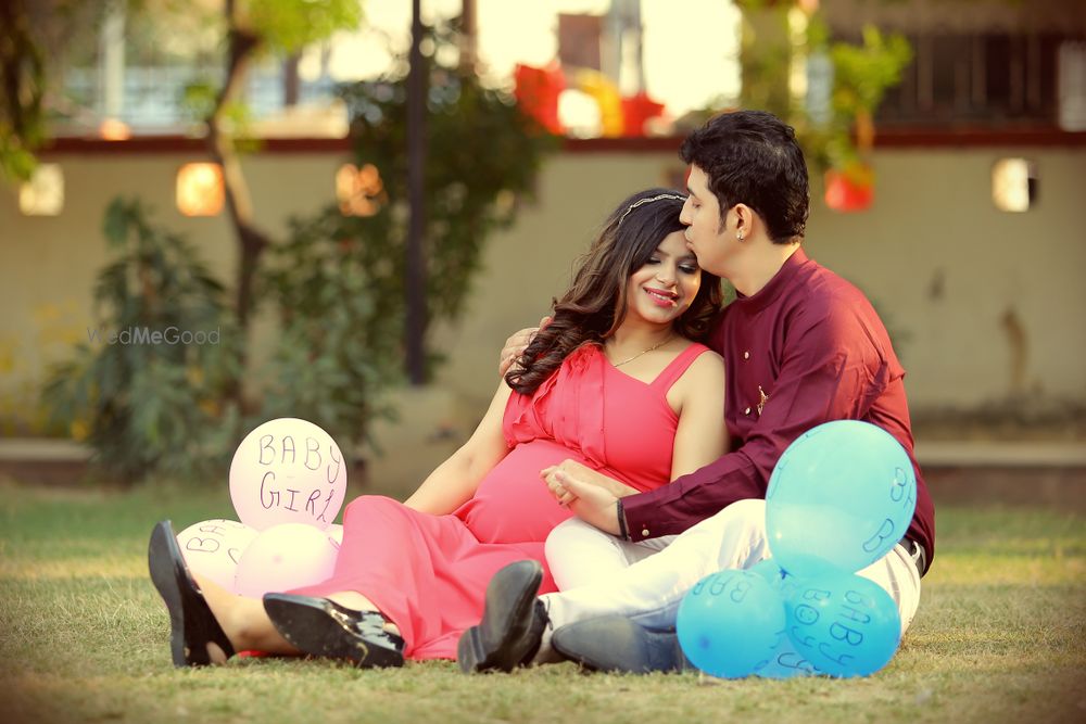 Photo From maternity photo shoot  pankaj & jiya - By A One Photography