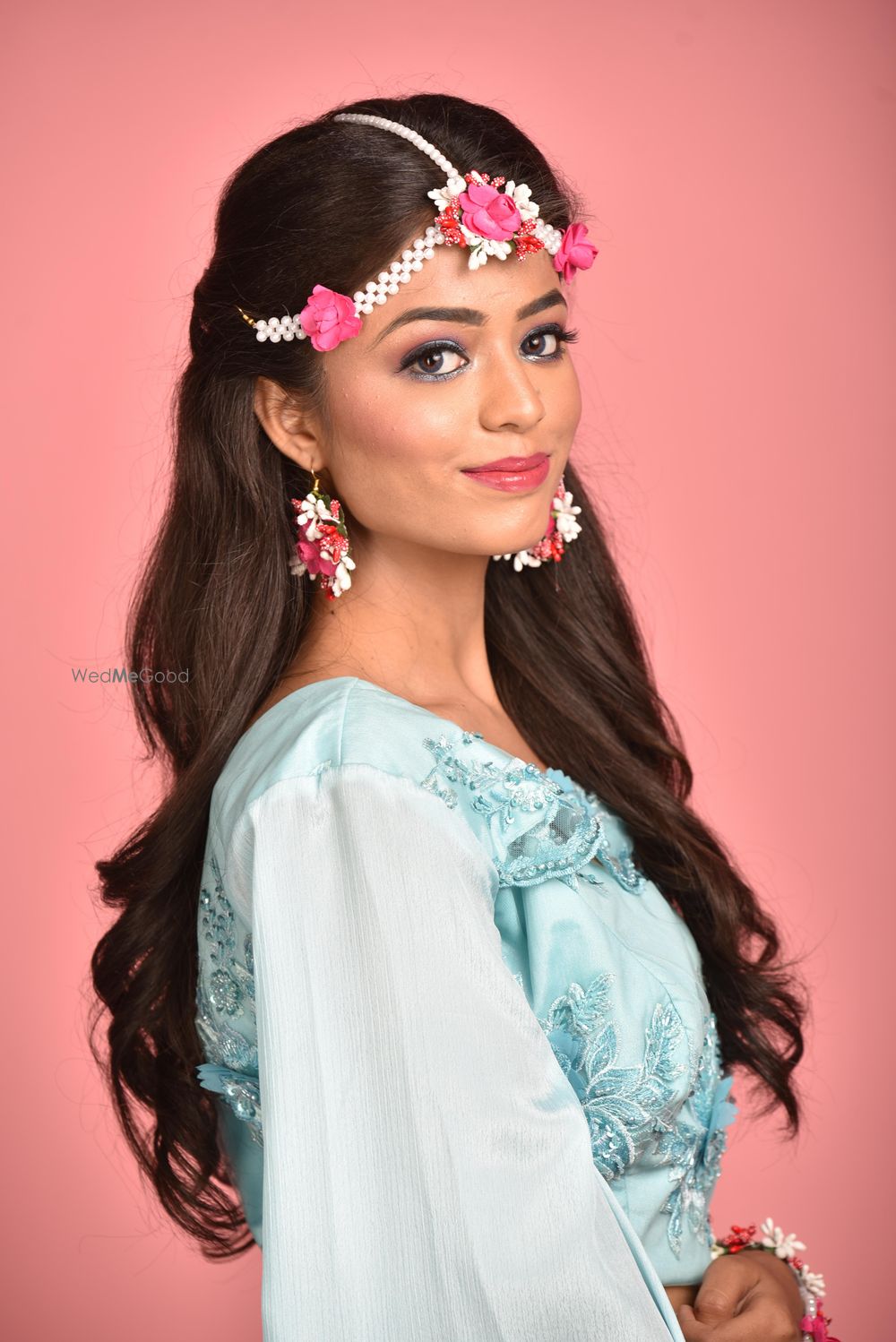 Photo From Haldi/Mehendi look - By Rheartistry