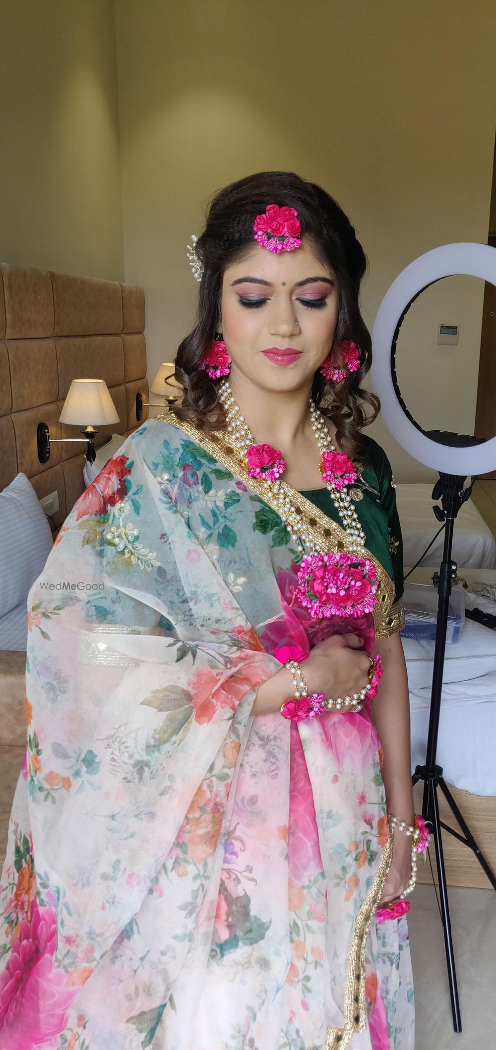 Photo From Haldi/Mehendi look - By Rheartistry