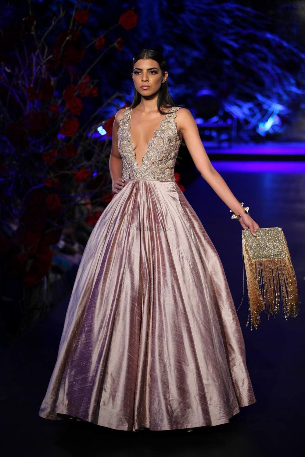Photo of manish malhotra amazon india couture week 2015 the empress story collection