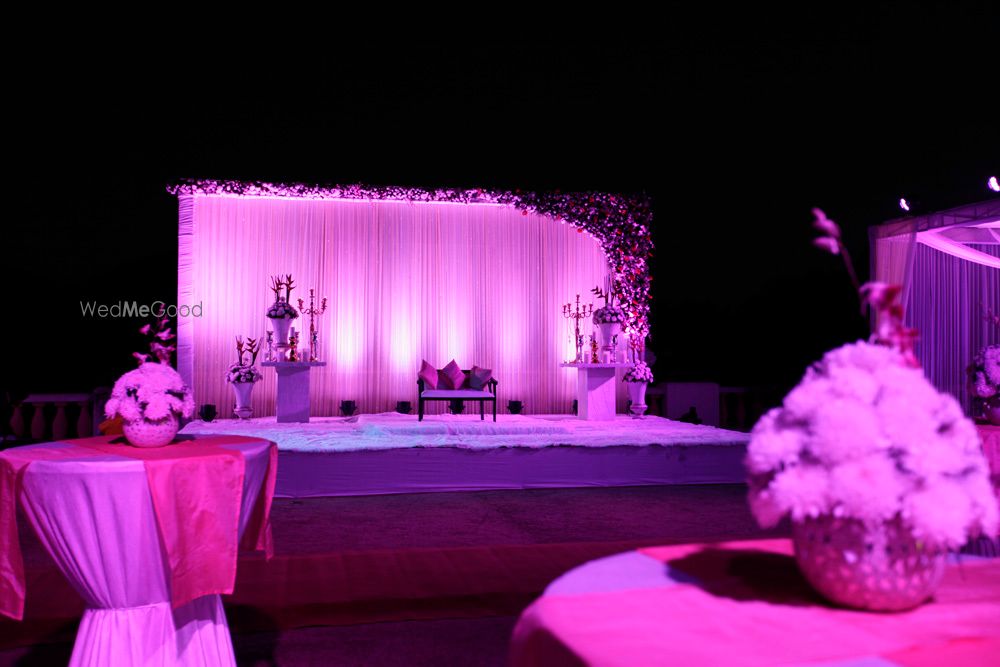 Photo From Elegant - By Vivah Luxury Weddings