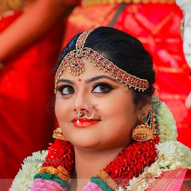 Photo From bridal makeup - By Lawanya Makeup Artist