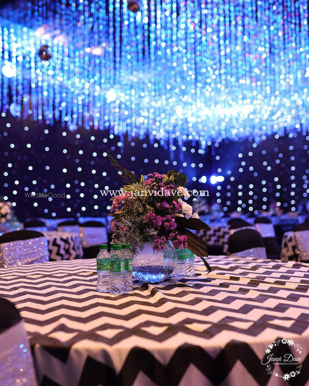 Photo From 'Disco' Themed Sangeet Night - By Janvi Dave - Weddings & Events