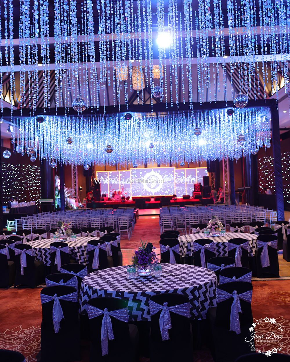 Photo From 'Disco' Themed Sangeet Night - By Janvi Dave - Weddings & Events