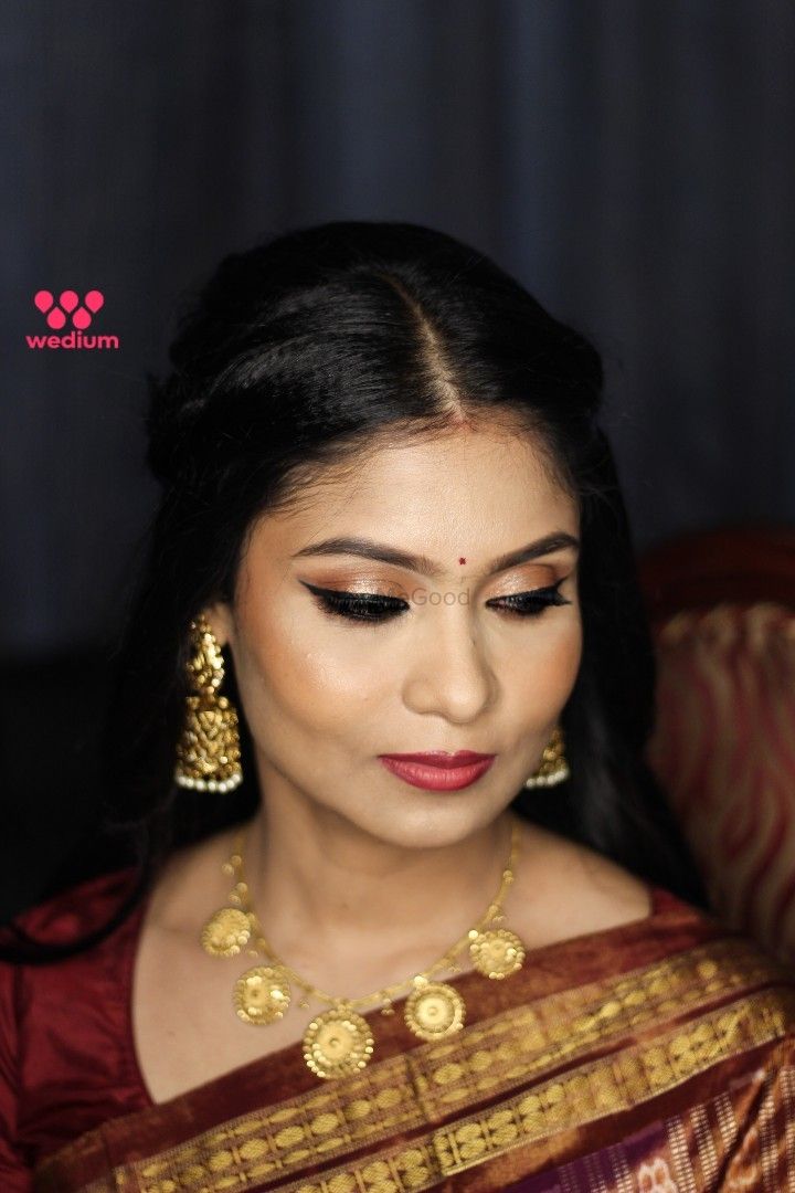 Photo From Engagement Makeup - By Wedium Makeovers