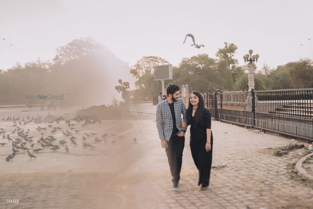 Photo From Kshitij + Garima Pre Wedding - By Shagun Studio