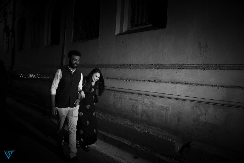 Photo From Rajeshwar & Debkanya Prewedding - By Witty Shadows